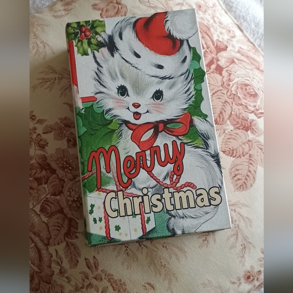 Vintage Merry Christmas Keepsake Box with Kitten